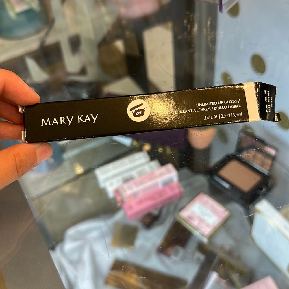 Mary Kay Unlimited Lip Gloss Pink Fusion